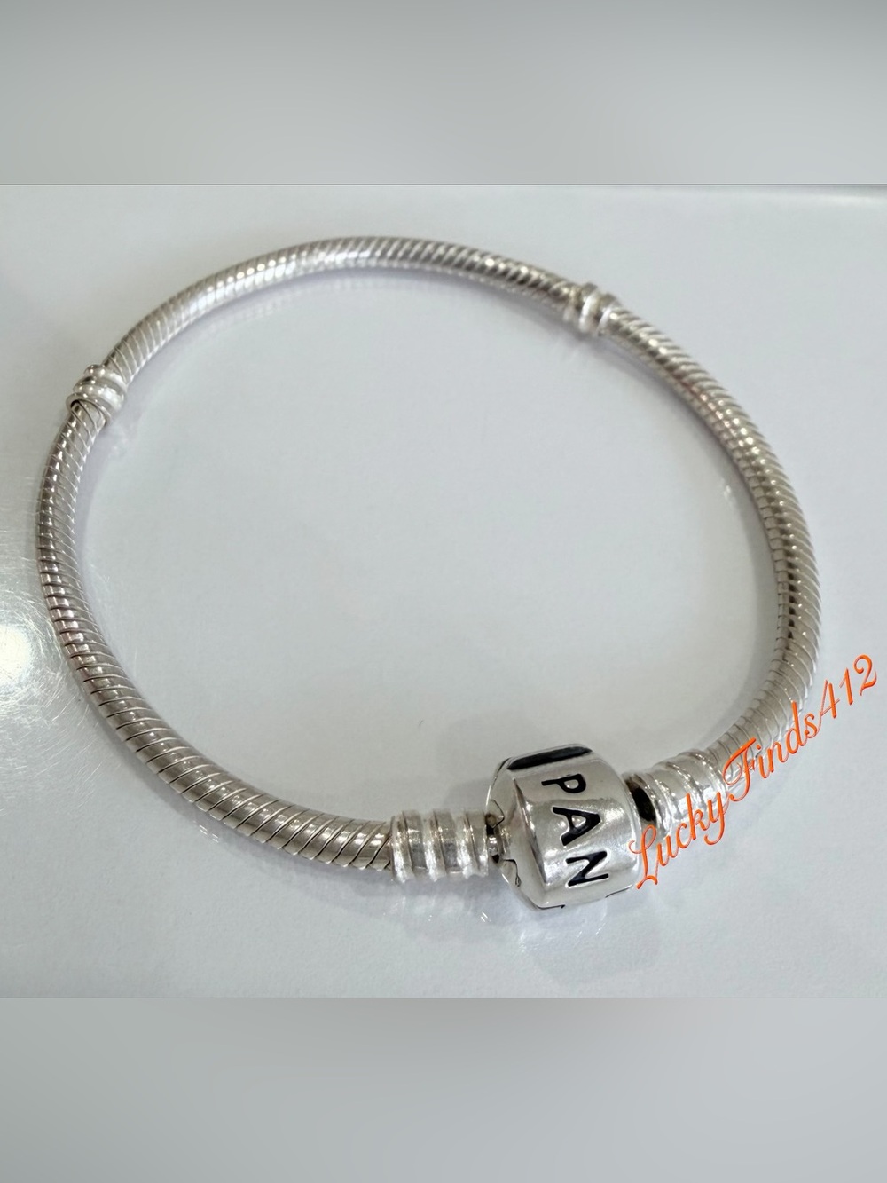 Authentic Pandora Moments Snake Chain Bracelet 7.5” (19cm)